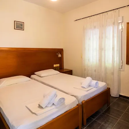 Hotel Hlidi Kókkinon Nerón